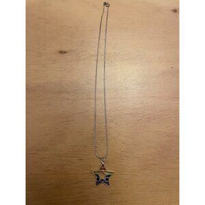 New Women’s Silver with Rainbow 🌈 Star Pendant Necklace